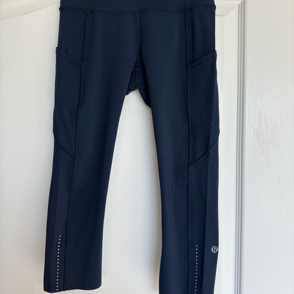 Blue Cropped lululemon Leggings size 5